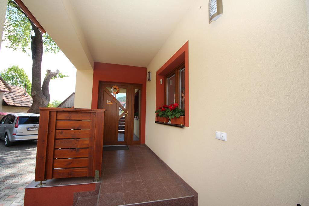 Villa Lienka Bešeňová Dış mekan fotoğraf