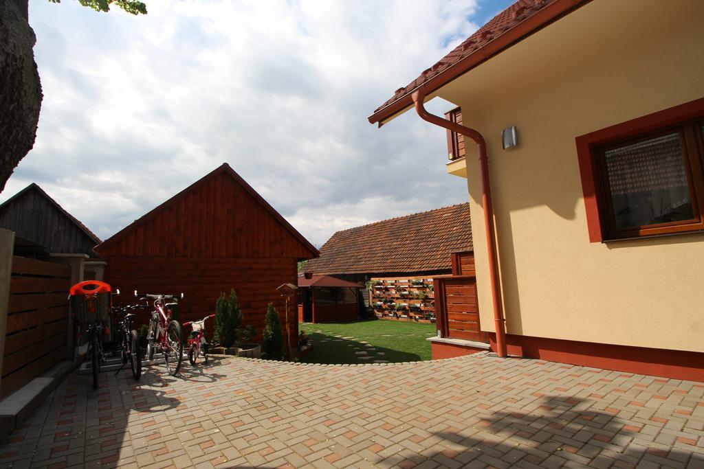 Villa Lienka Bešeňová Dış mekan fotoğraf