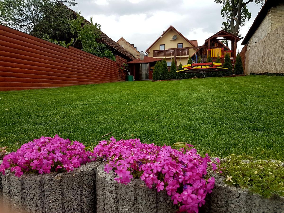 Villa Lienka Bešeňová Dış mekan fotoğraf